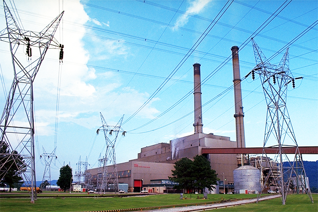 TVA Willow Creek power plant newly scheduled for retirement / Photo: Wikipedia