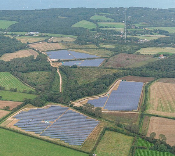 Hanwha SolarOne RECENTLY supplied a total of 16MWp of PV modules to ib vogt, for two separate PV parks in the United Kingdom